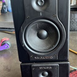 M-Audio BX5a Speakers