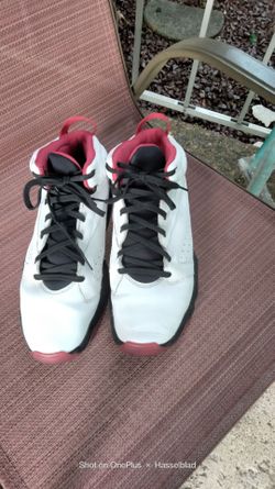 Men's size 13 Nike sneakers