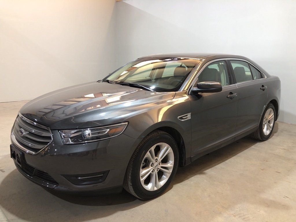 2016 Ford Taurus