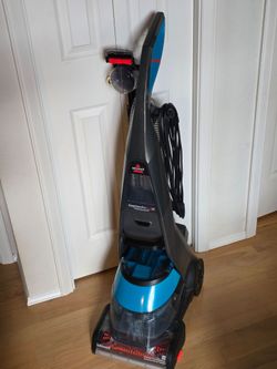 Bissell DeepClean ProHeat 2X Professional Pet Carpet Cleaner