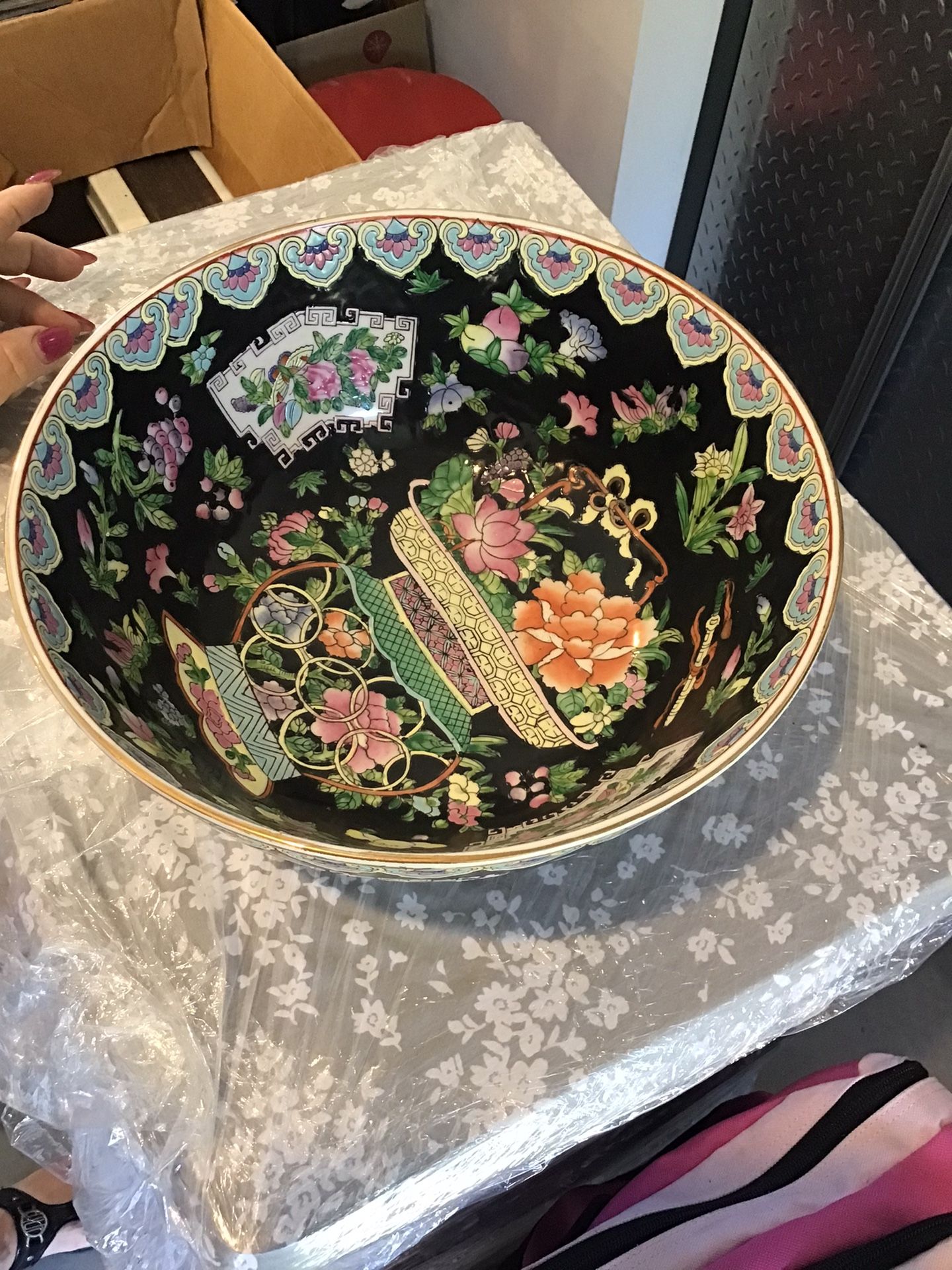 Antique Chinese Decorated Bowl