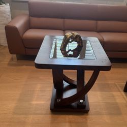 Beautiful Cherry Wood Glass Top Square End Table Coffee Cocktails Living Room Decor