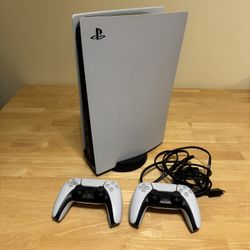 PS5 Disc Edition + 2 Controllers (Cable + HDMI Included)