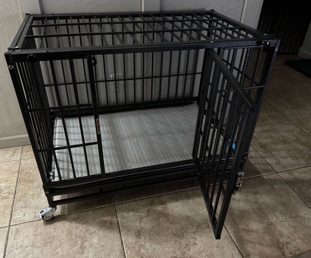 Dog kennel