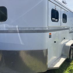 Horse Trailer Logan 2-horse Slant/load 2000