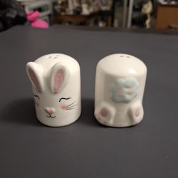 Bunny Rabbit Salt & Pepper Shakers, Bunny Ears Salt & Bunny Tail Pepper - Spring Easter