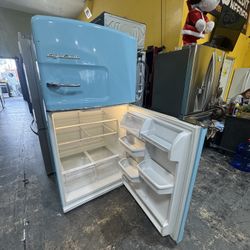 Gig Chill Top Freezer 