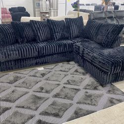 Sectional $999