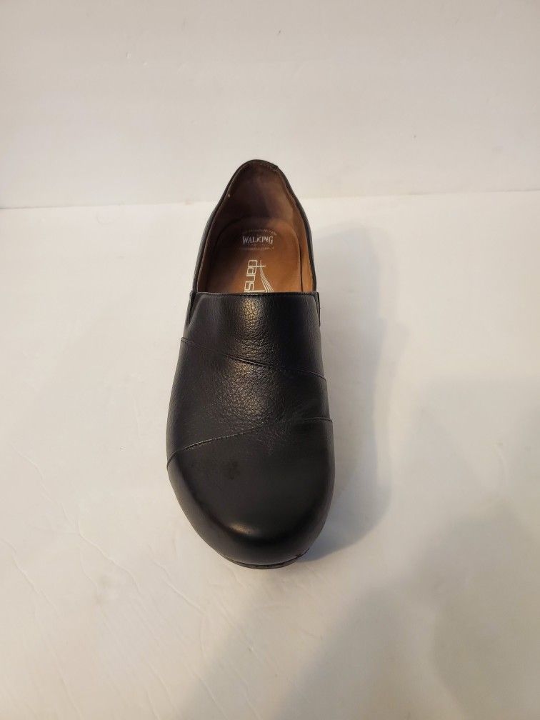 Dansko Women's Jessica Shoe Size 10.5