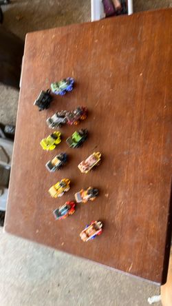 Lot of 13 Mini Toy Cars