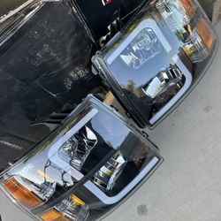 New Chevy Silverado Headlights 07-13