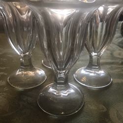 4 Piece Anchor Hocking Vintage Glass Fountainware