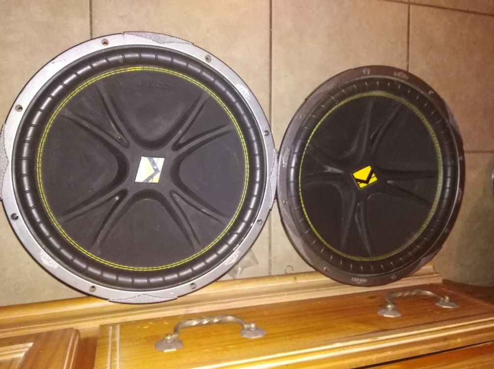 15" kicker subs and kicker zx 750.1 amp