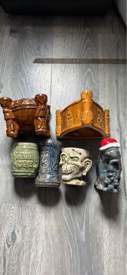 Disney Trader Sam's Enchanted Tiki Bar Mug Collection