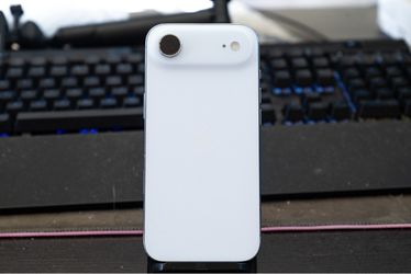 iPhone Air (Unlocked) 256GB Storage