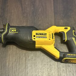 DEWALT 20V MAX Cordless Brushless Reciprocating Saw (Tool Only)