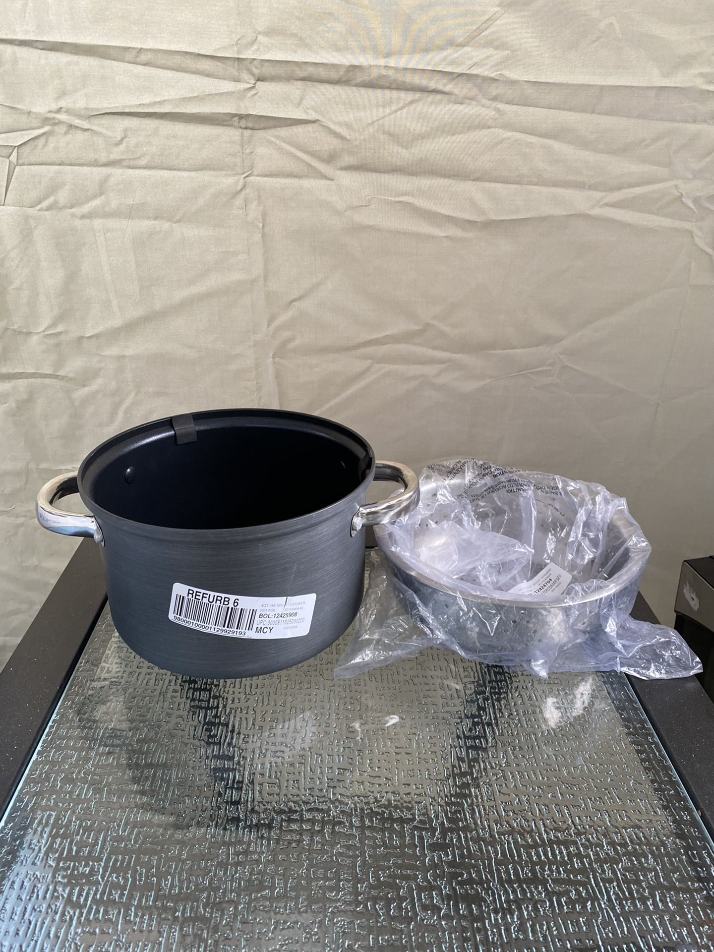 Sedona 4-Qt. Hard Anodized Aluminum and strainer