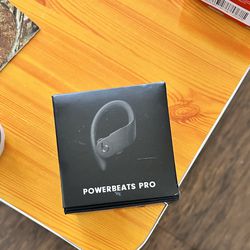 Apple Powerbeats Pro $65 - Used