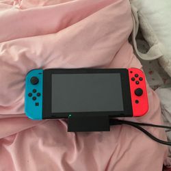 Nintendo switch WITH docking station