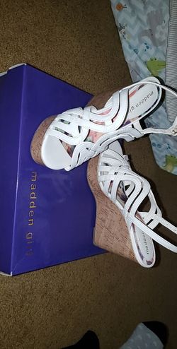 Madden girl wedges never worn