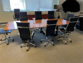 Desk & Chairs