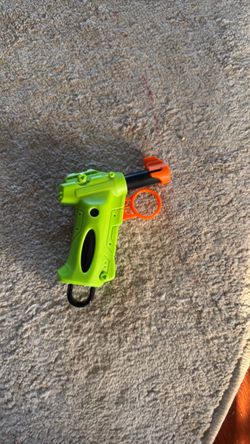 Small Toy Foam Dart Blaster Pistol
