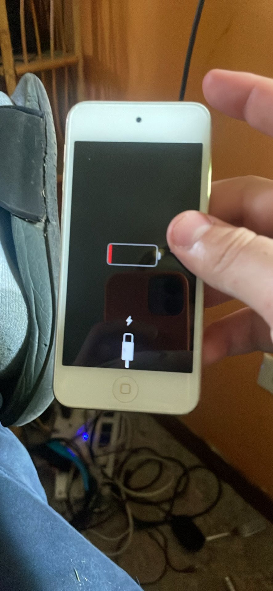 2 iPod Touches 7th Gen