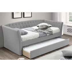 Light Gray Daybed With Trundle 
