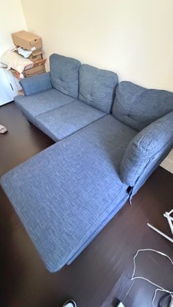 Sectional couch sofa (Free delivery)🚚