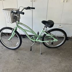 7 Speed Electra Step-Thru Bicycle 