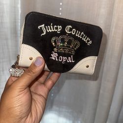Juicy Couture Kingdom CROWN ROYAL