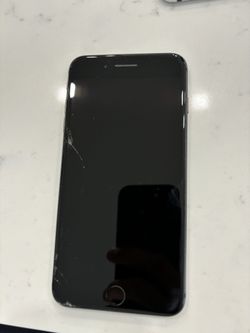 iPhone 8 Plus 256GB Black Verizon Screen Cracked But Doesn’t Affect Viewing 