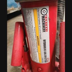 Hydraulic Wood Splitter $90 Or Best Offer