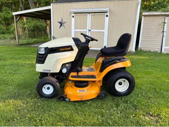 Cub cadet LTX 1046 riding mower like new