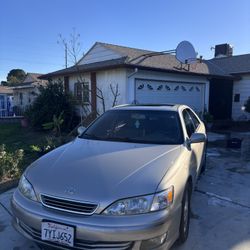 2001 Lexus ES300