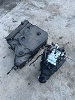 09-13 BMW X5 35D Diesel DEF Tanks Passive Active