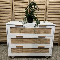 Drawer Dresser 