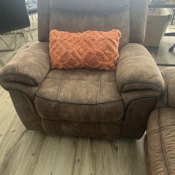 Brown 3 Piece Couch Set