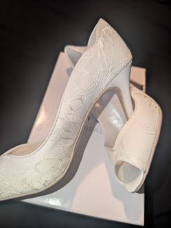 Women's size 10 heels pumps sandals
