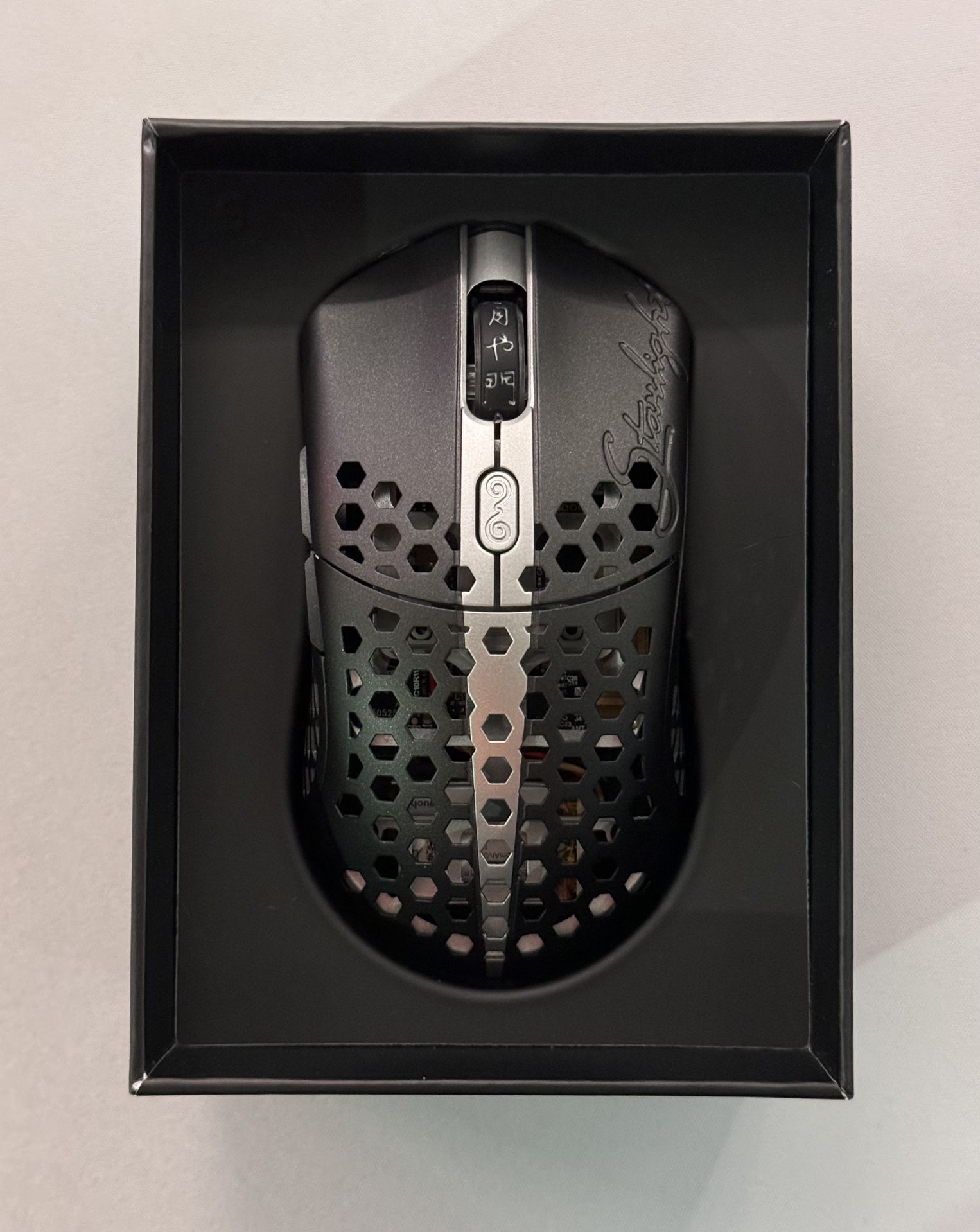 Finalmouse starlight-12 the last legend small