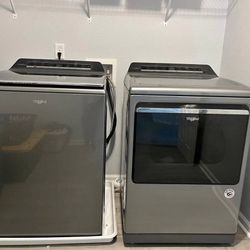 Samsung Washer & Dryer Set - Works Great!
