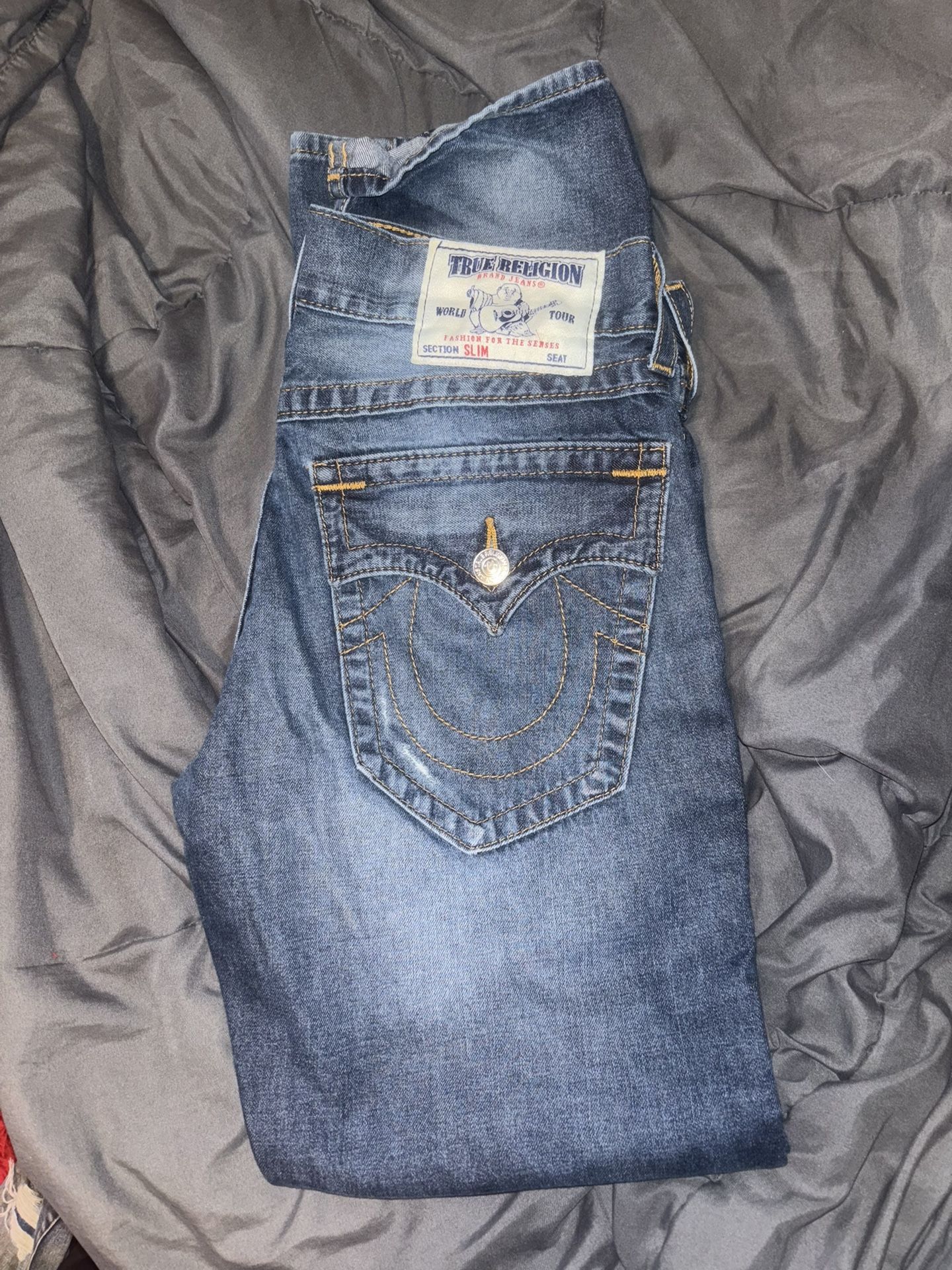 SIZE 32 TRUE RELIGION JEANS