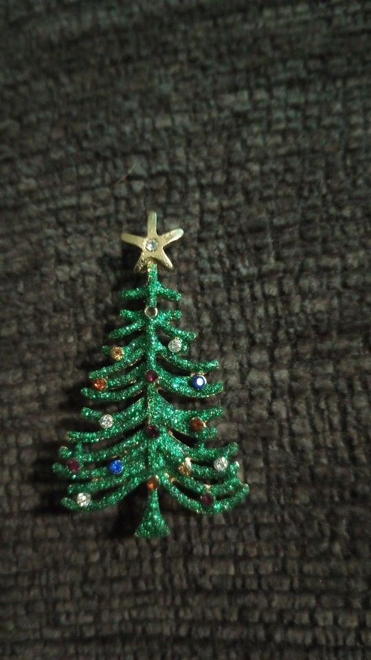 Vintage Holiday Brooch