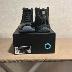 6.5 Black All Round And blue At The Bottm