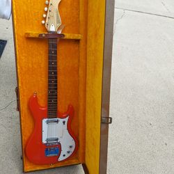 Watkins Rapier 22 Guitar