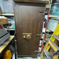 Diebold Document Safe