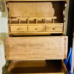 Narrow lift-top turned leg desk with hutch top