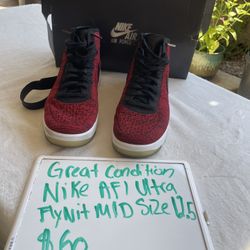 Nike AF1 Ultra Flyknit MID. 12.5 $60