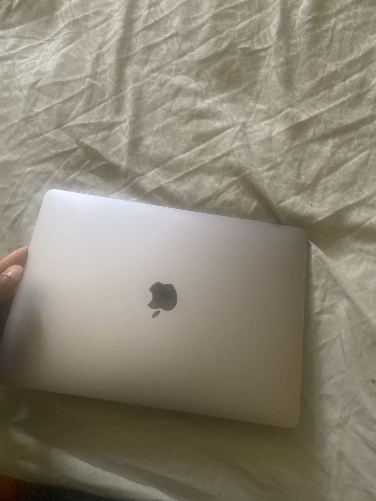 Mac Book Pro 1tb. 