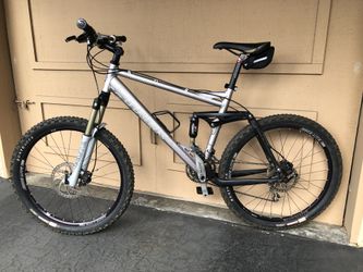 Trek liquid 25 outlet